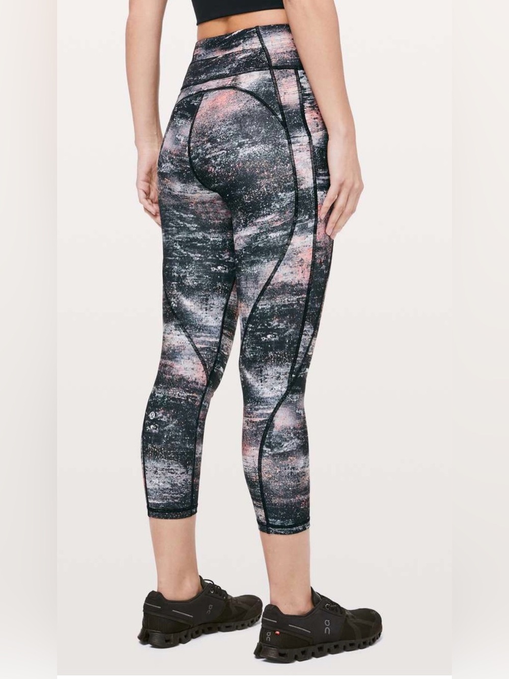 Lululemon Time To Sweat Crop *23"
Azurite Poppy Coral Multi